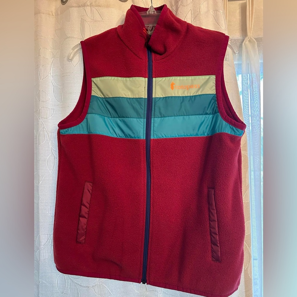 Cotopaxi fleece vest